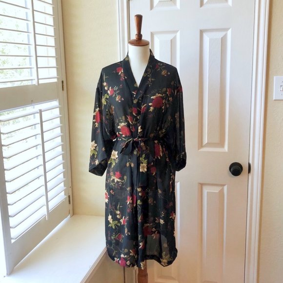 Secret Treasures Intimates & Sleepwear Vintage Secret Treasures